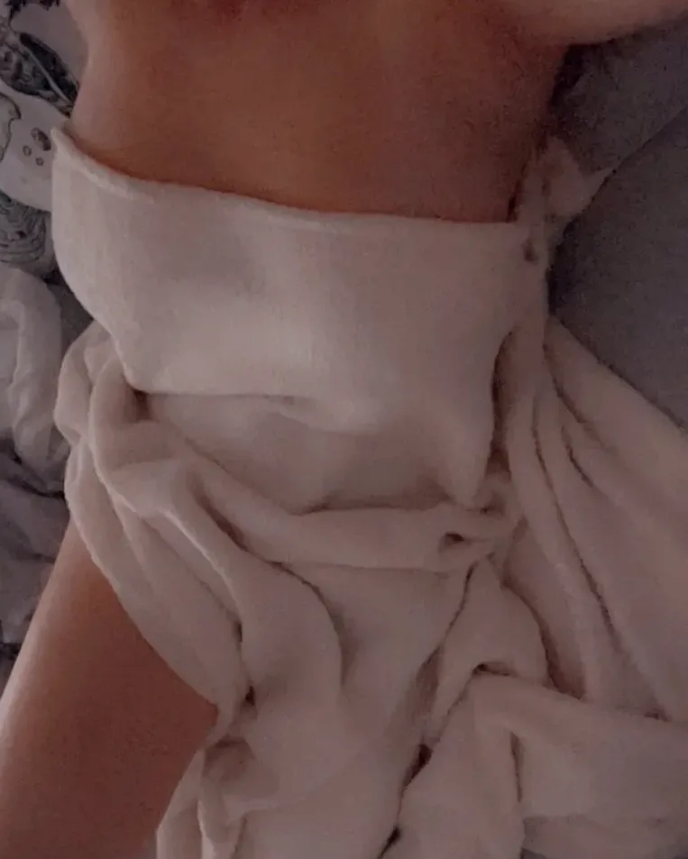 Elena, 29