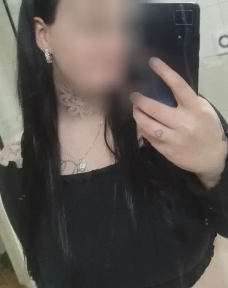 Marlene, 27